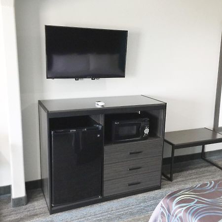 Americas Best Value Inn & Suites Mont Belvieu Houston Eldon Exterior foto
