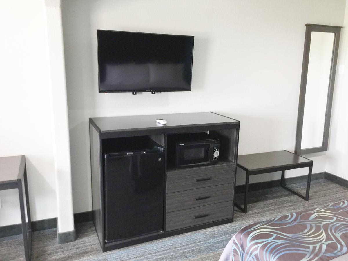 Americas Best Value Inn & Suites Mont Belvieu Houston Eldon Exterior foto